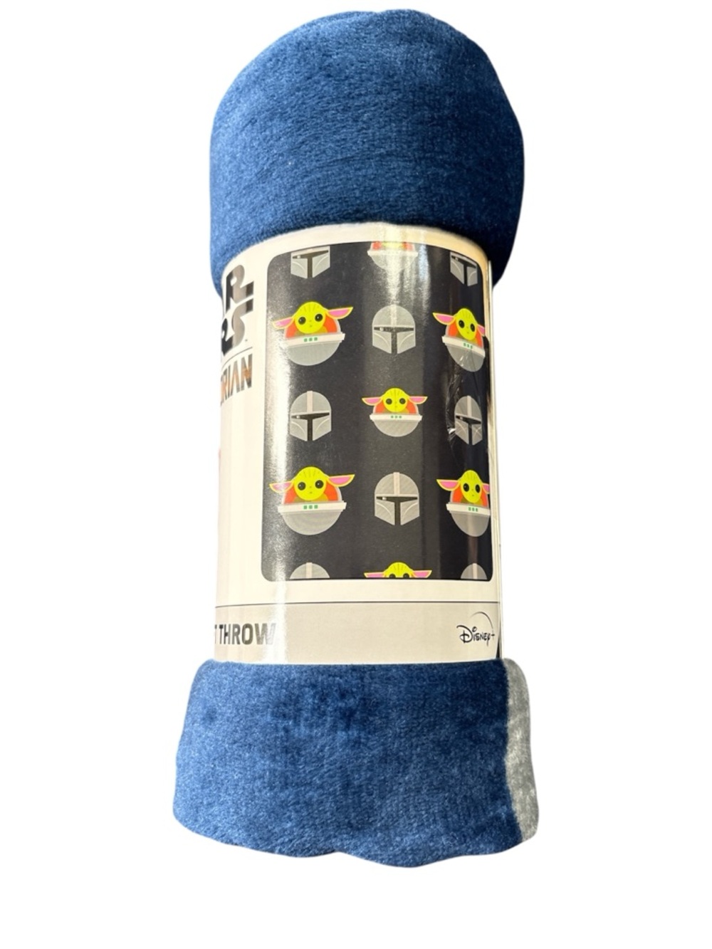 Disney Star Wars Mandalorian Throw Blanket with Baby Yoda Pattern